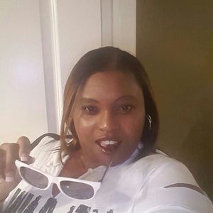 Meet your Posher, Nichole